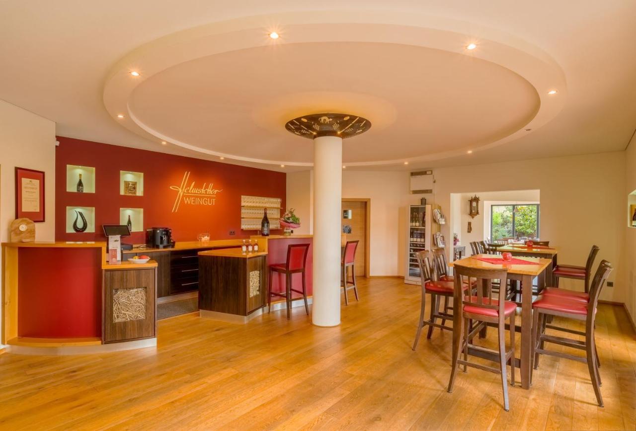 Main-Vinotel Weingut Helmstetter Buergstadt Extérieur photo