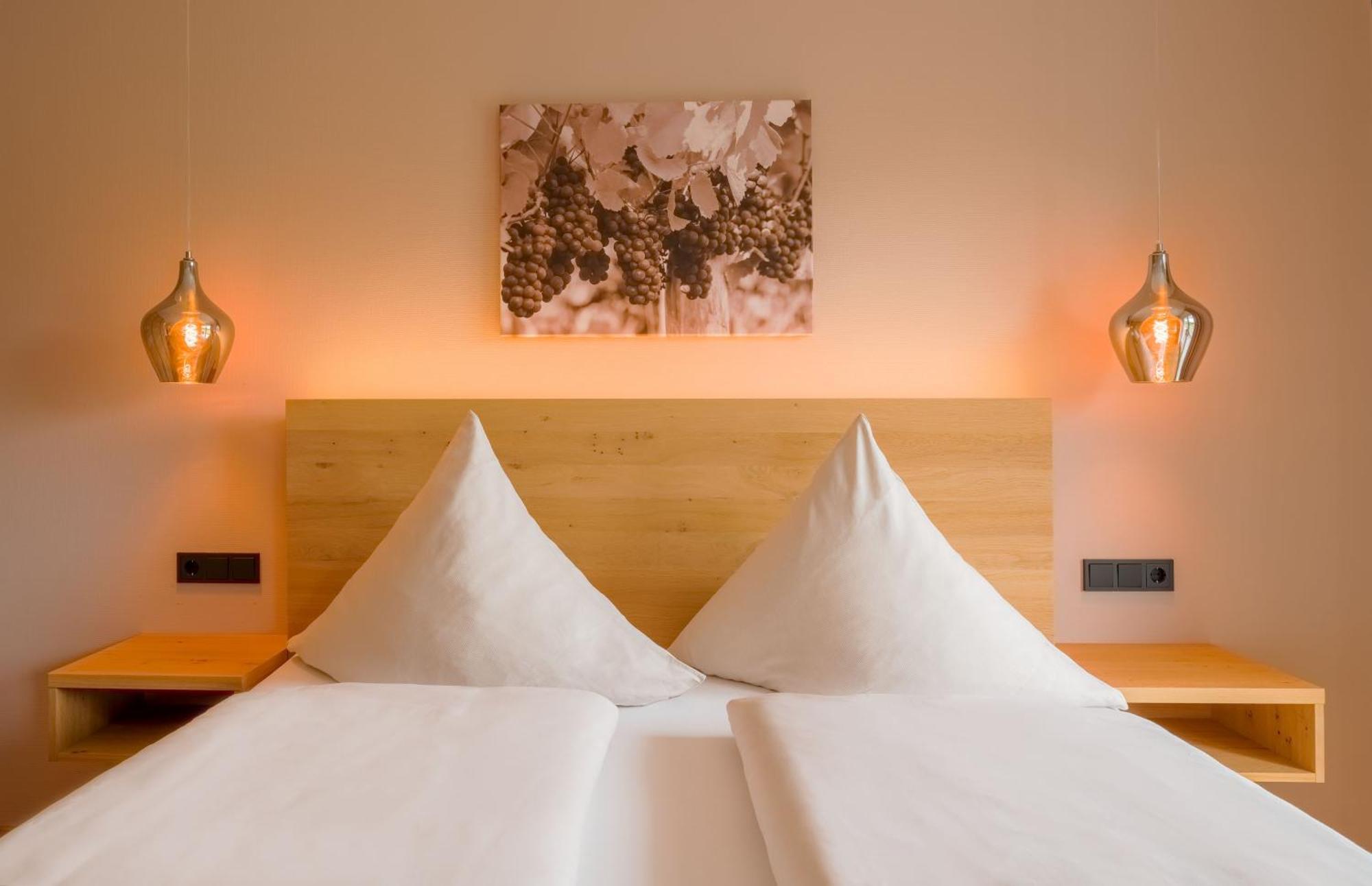 Main-Vinotel Weingut Helmstetter Buergstadt Extérieur photo