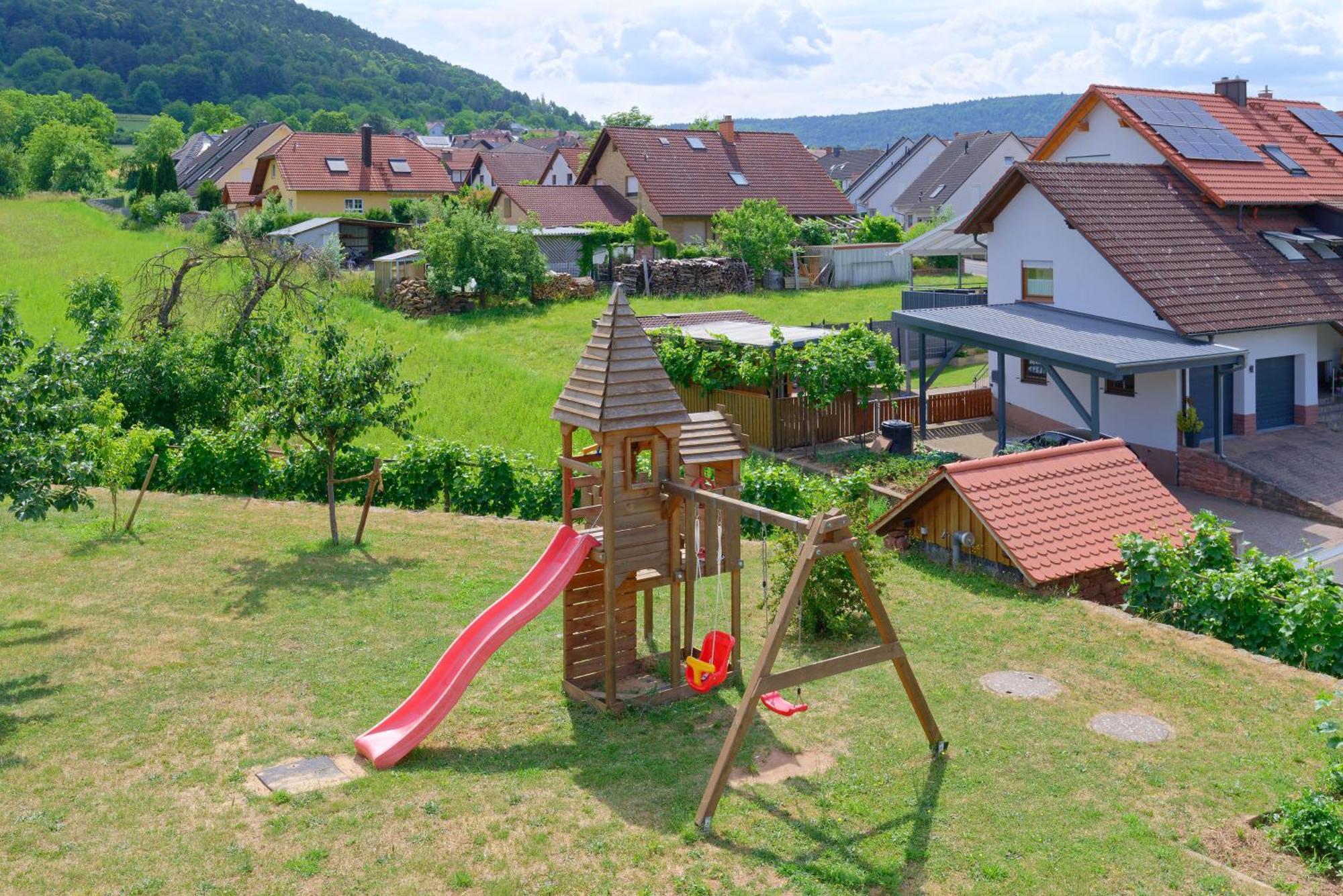 Main-Vinotel Weingut Helmstetter Buergstadt Extérieur photo